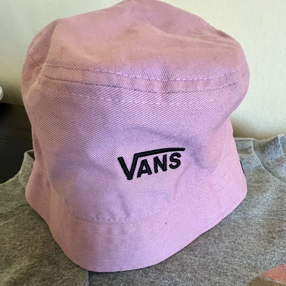 Vans Off the Wall sweatshirt & bucket hat set girls sz small. Adorable! New! - Picture 9 of 12